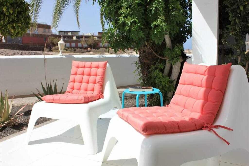 Posezení v ubytování REST NOOK apartment on the Cotillo beach