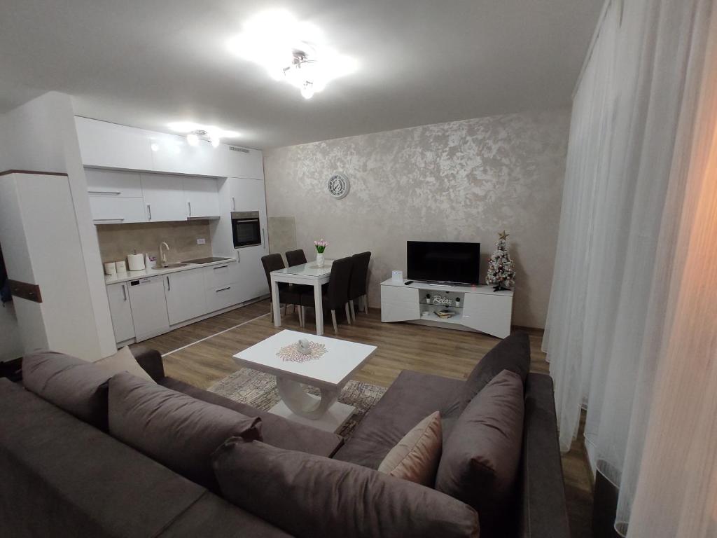 Kuchyň nebo kuchyňský kout v ubytování Apartman Vukosavljević
