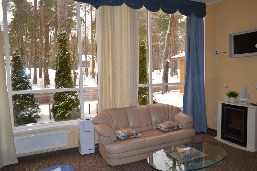 TV a/nebo společenská místnost v ubytování Hotel Yes