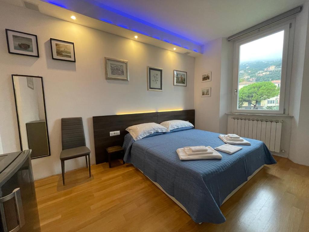 Postel nebo postele na pokoji v ubytování Evy’s Rooms