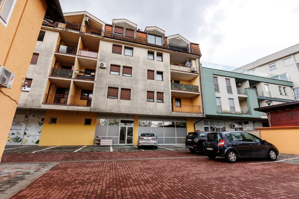 Apartmani i sobe Castra - Apartment - Ground Floor