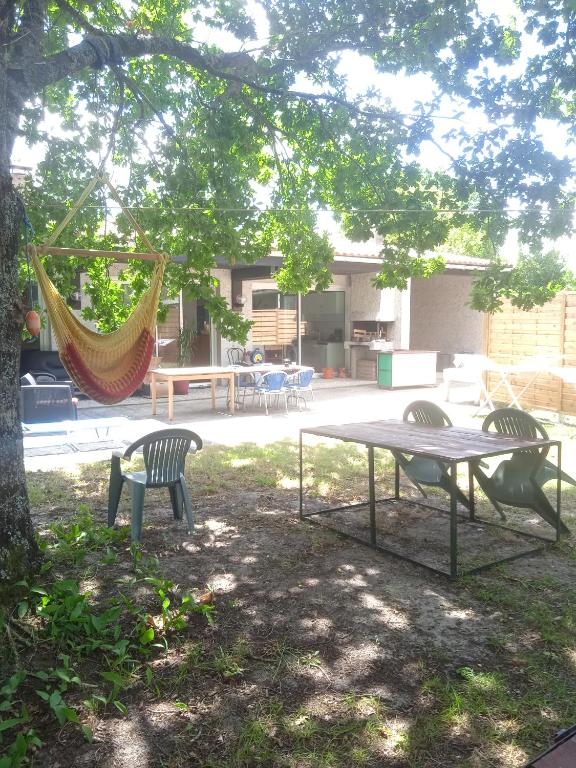 Κήπος έξω από το Maison avec jardin - 7 pers