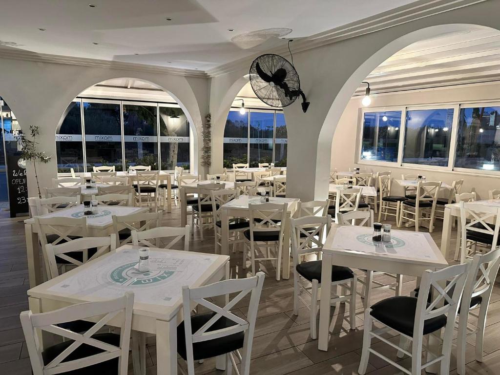 Restaurace v ubytování Castro Hotel