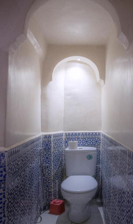 Koupelna v ubytování Riad Arabesque