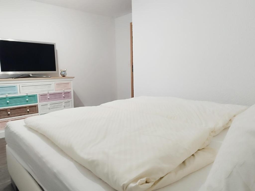 Postel nebo postele na pokoji v ubytování Ferienwohnung Fabian