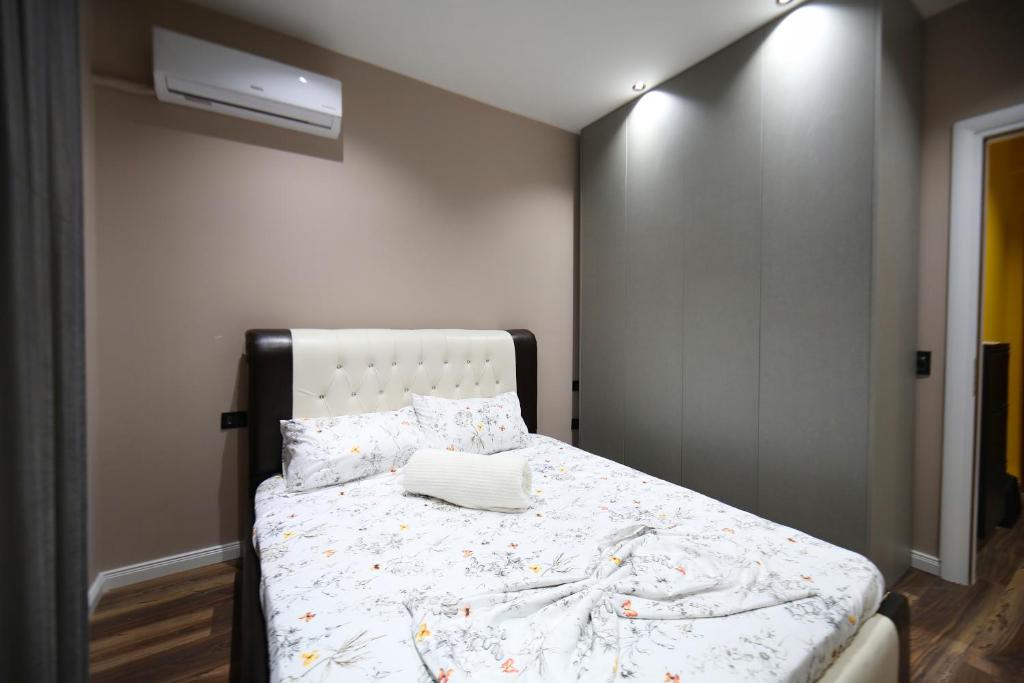 Luxury Apartment by Vlora Office - Imazhi 7