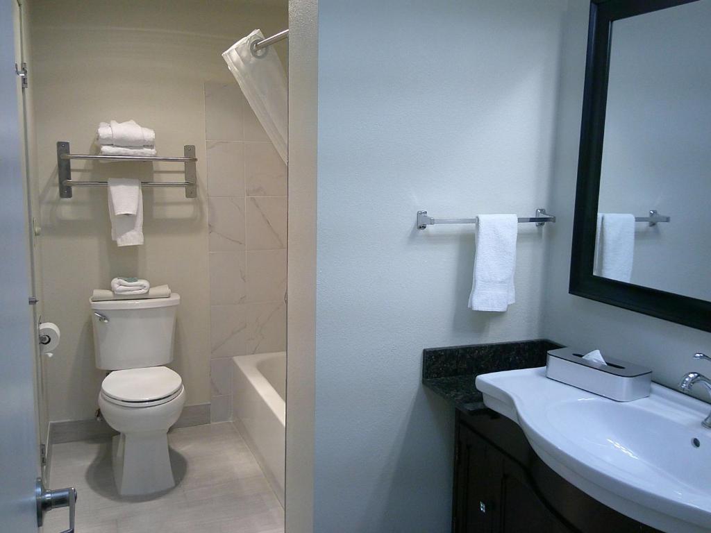 Koupelna v ubytování Best Western Alderwood