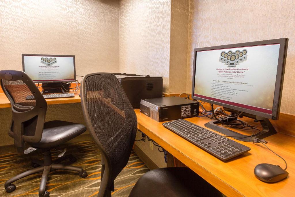 オースティンにあるDrury Inn & Suites Austin Northのギャラリーの写真
