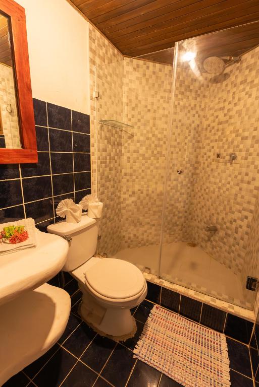 Koupelna v ubytování B&B Ranchos Itaúna