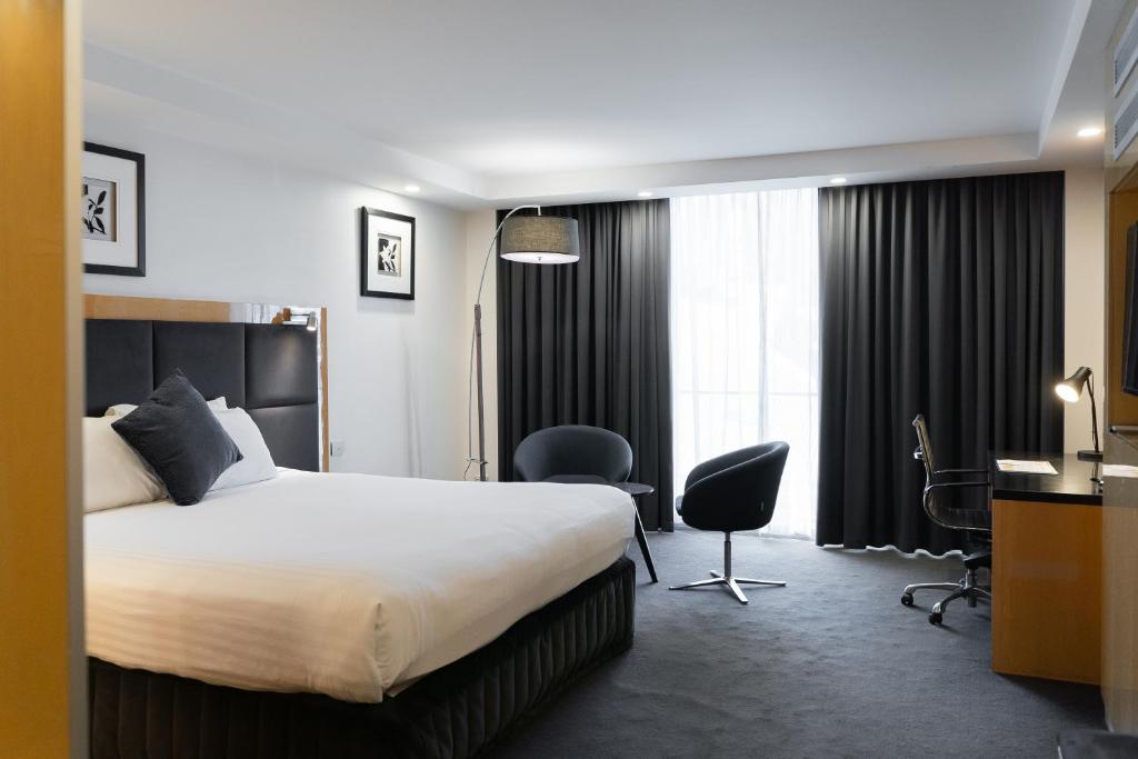 Adelaide Rockford - Resim 31