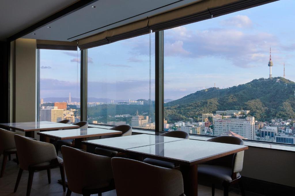 Lotte Hotel Seoul - 执行初级套房双人间 - 包括La Cime访问