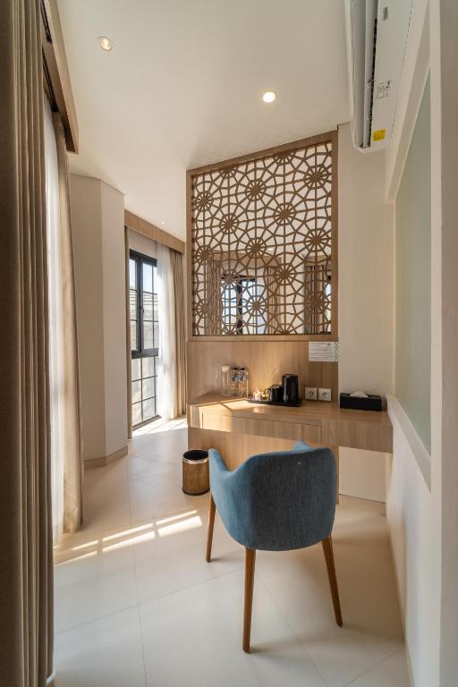 MONTANA @OCEANSIDE MANDALIKA - Executive Suite