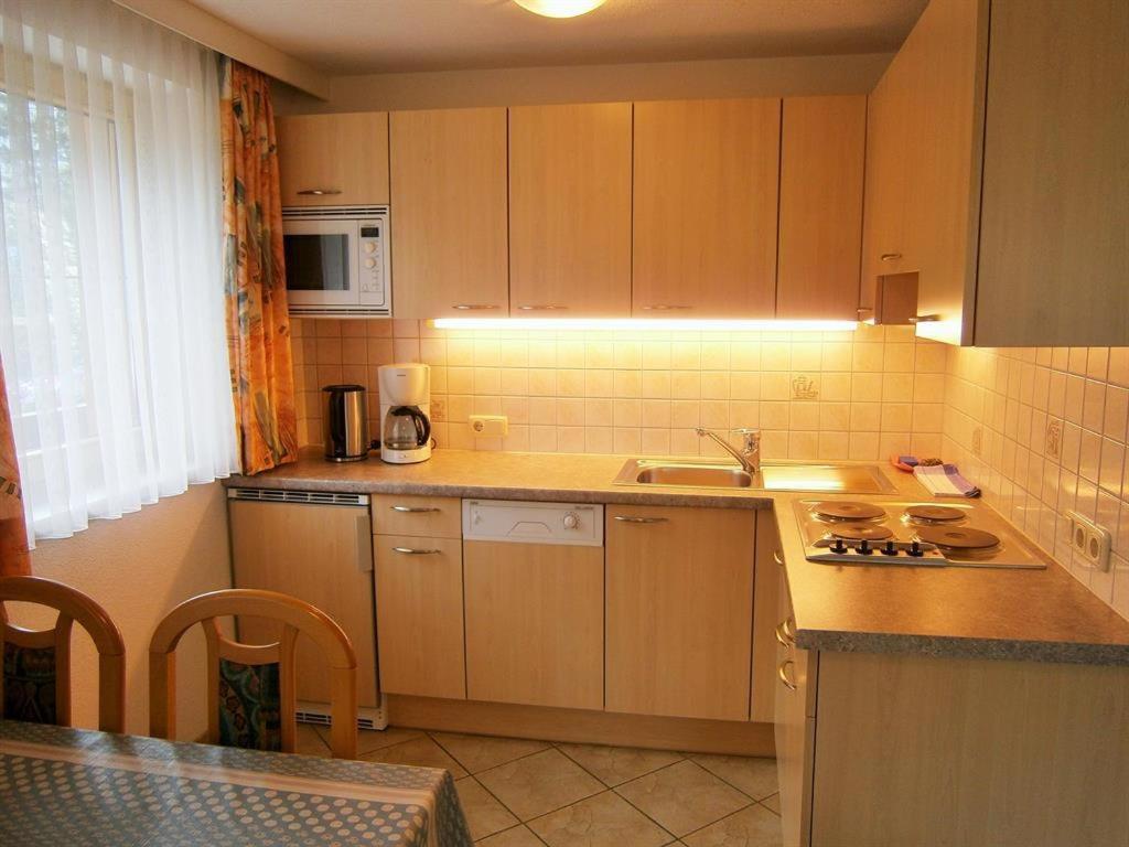 Kuchyňa alebo kuchynka v ubytovaní Alpenview Lechtal