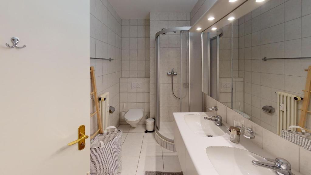 Vannituba majutusasutuses Unique Serviced Living - Gellert Aeschenplatz