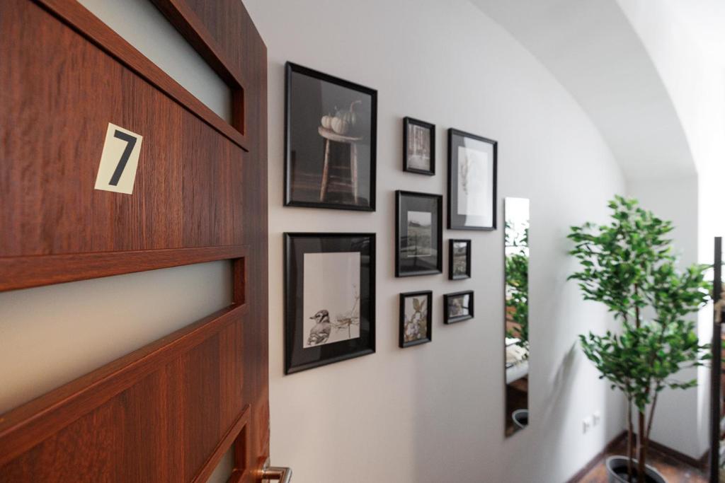 Vienna City Business Rooms - Budget Twin Room