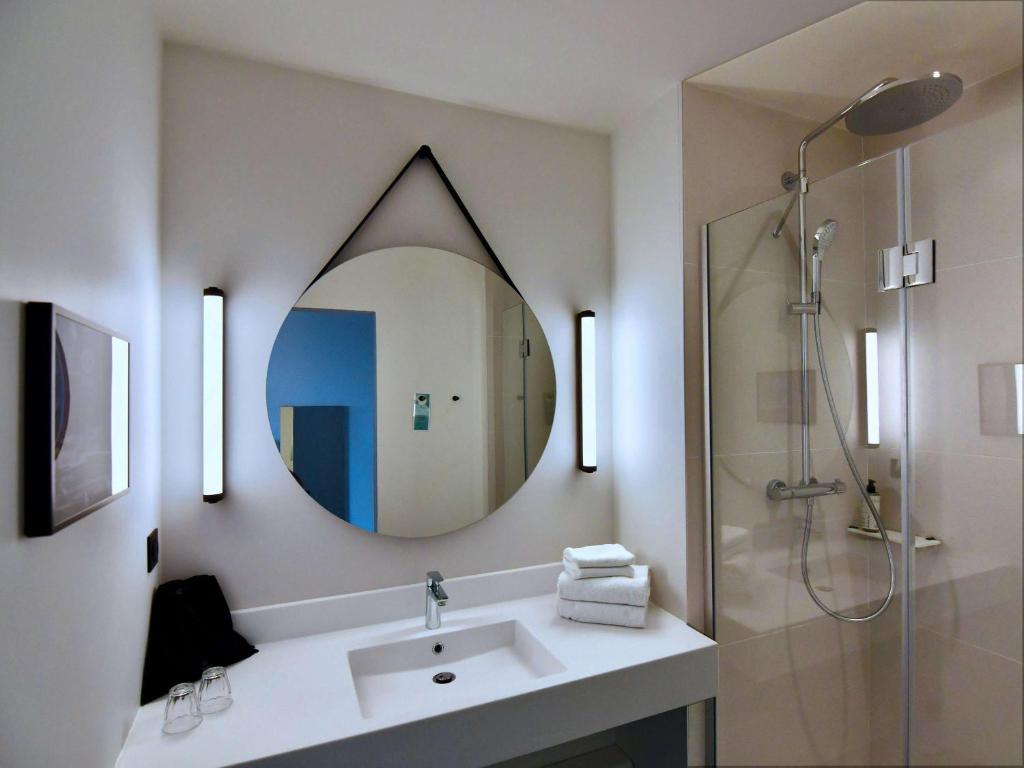 Koupelna v ubytování ibis Styles Brest Centre Port