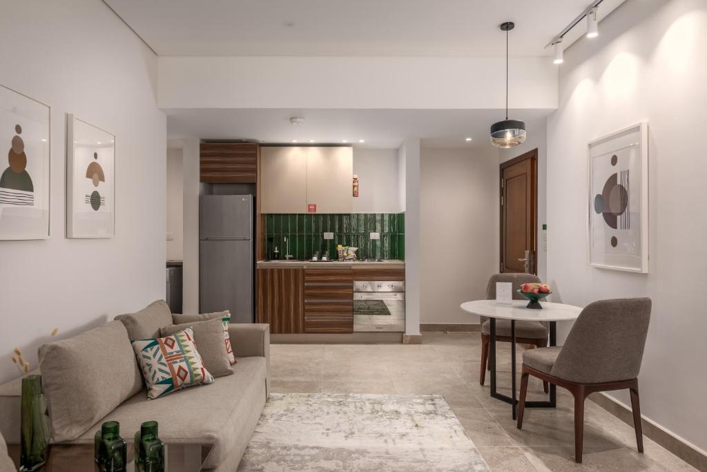 Livingville Nine - 3