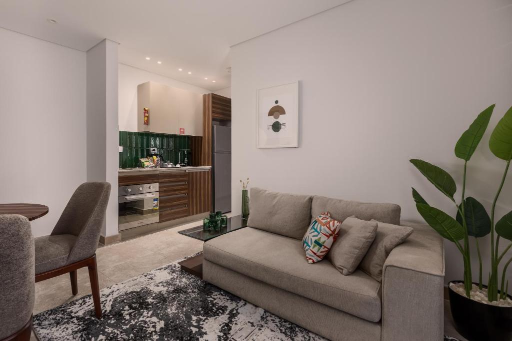 Livingville Nine - 14