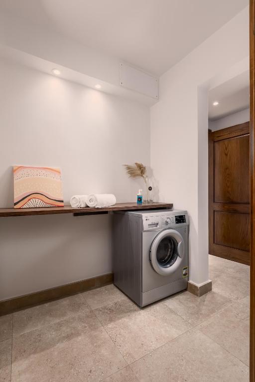 Livingville Nine - 9