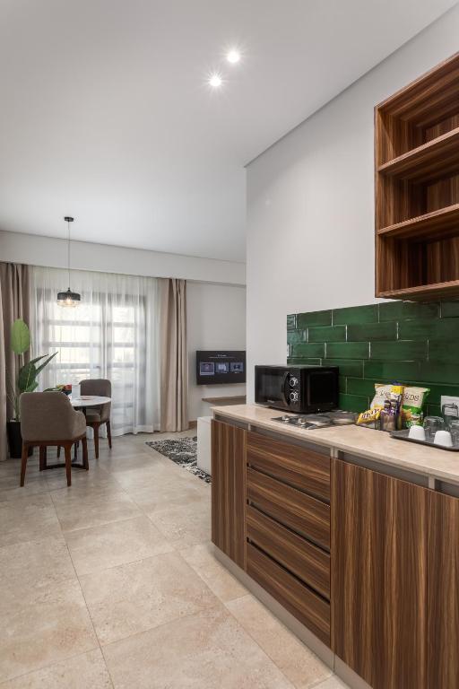 Livingville Nine - 11