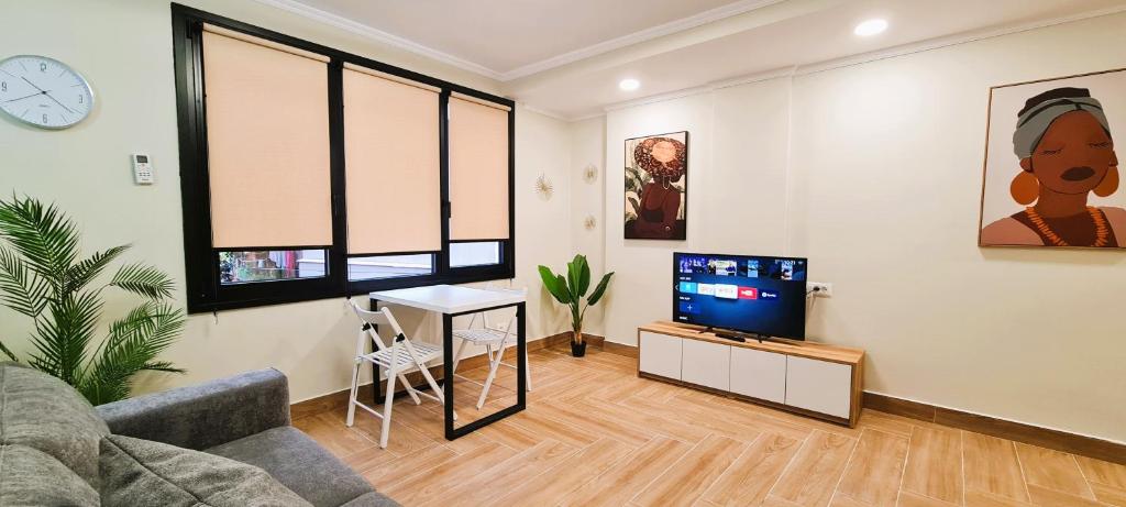 2V1 - Center apartment 2 - Image 3