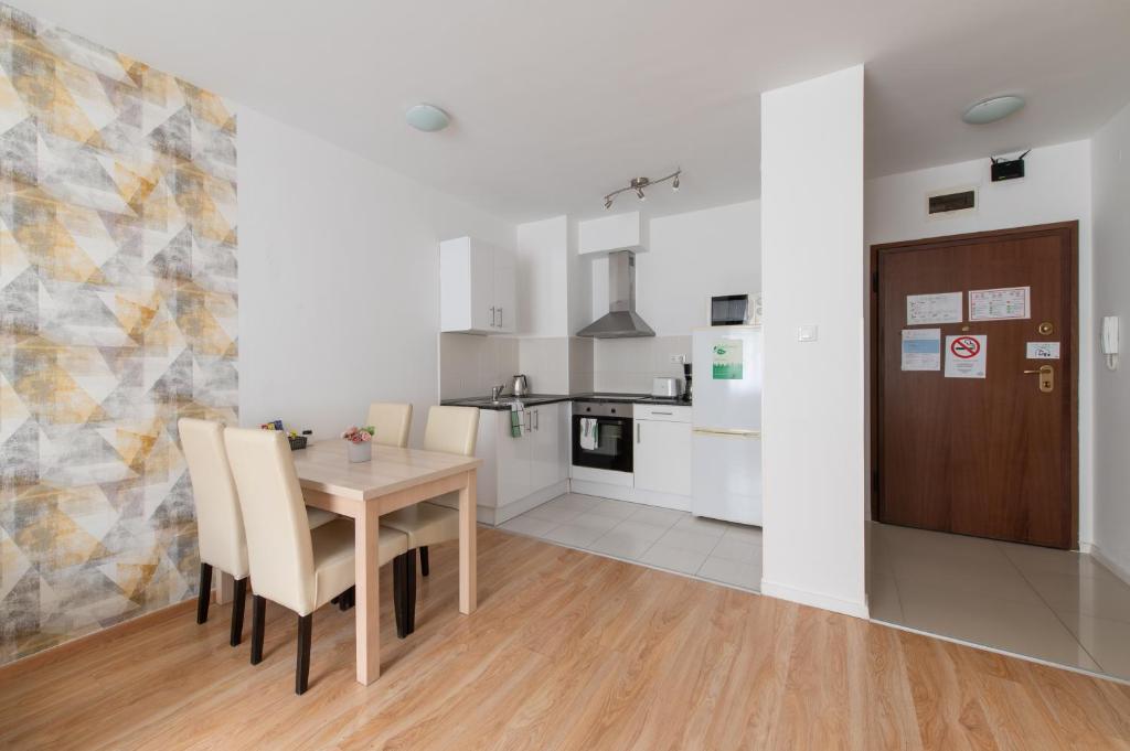 Prince Apartments - Resim 39