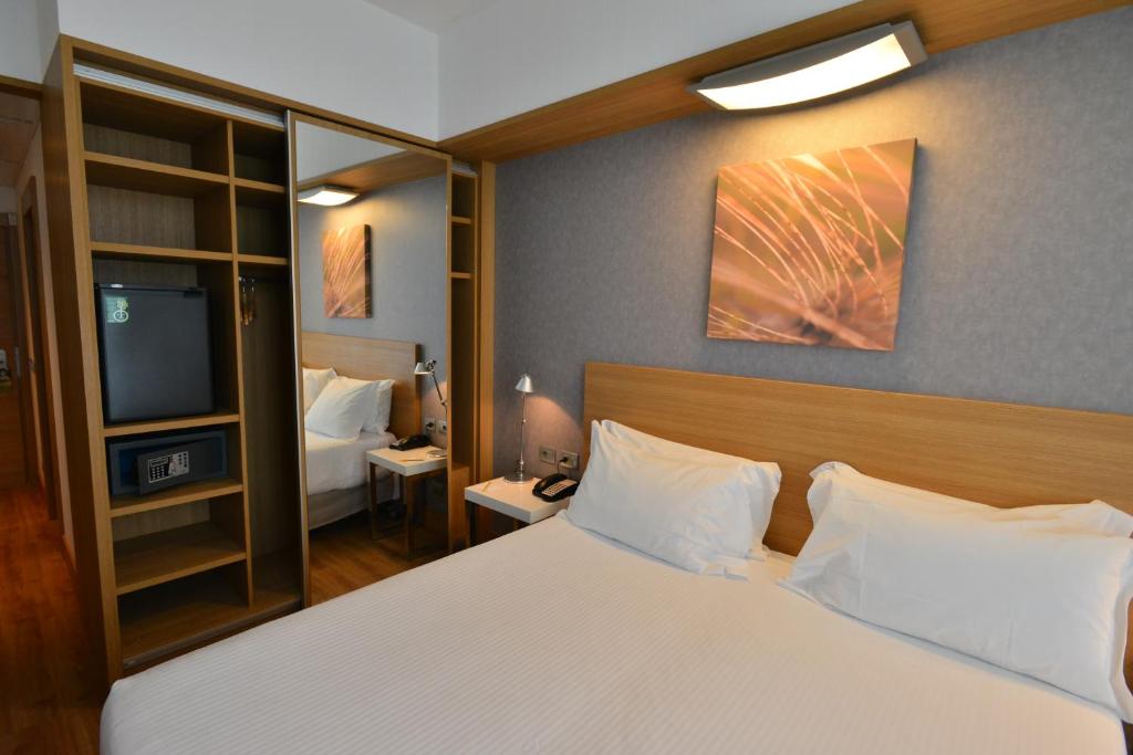 Hilton Garden Inn Milan North - King Room - Mobility Accessible