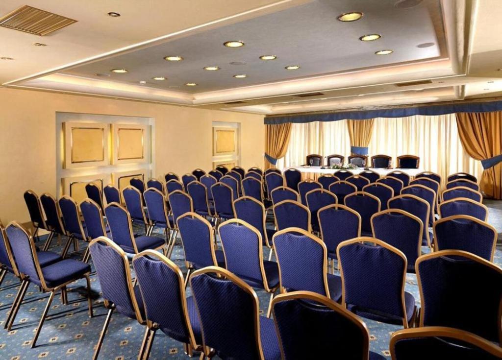 Konferenční prostory v ubytování Savoy Hotel