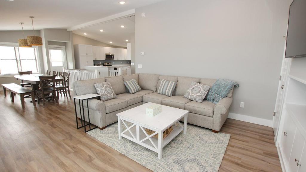 Posezení v ubytování SA69, Kirk- Oceanfront, Ocean Views, Sun Decks, Prv Beach Access