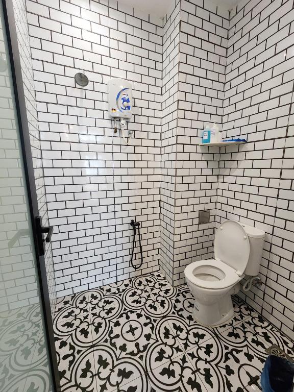 Bagno di Georgetown Inn by Sky Hive