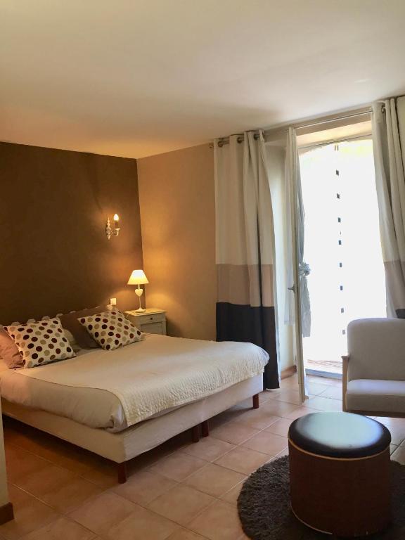 Chambres D'hôtes Du Domaine De Jacquelin - Camera Doppia Con Terrazza