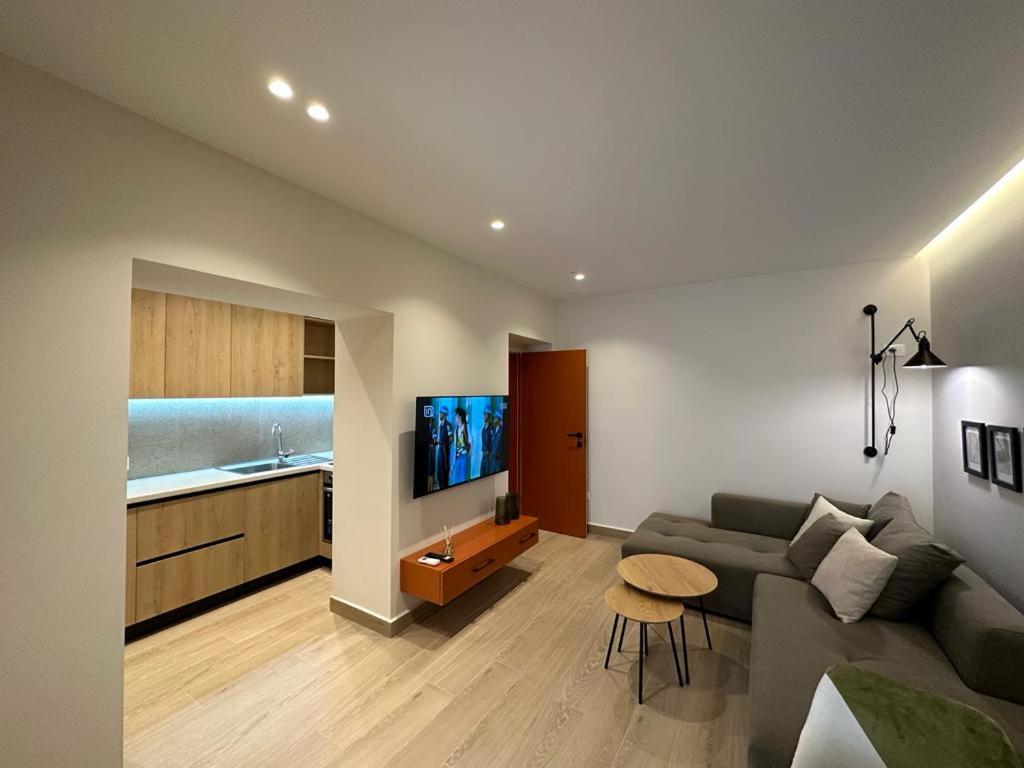 Cozy apartament ,Medreseja e tiranes