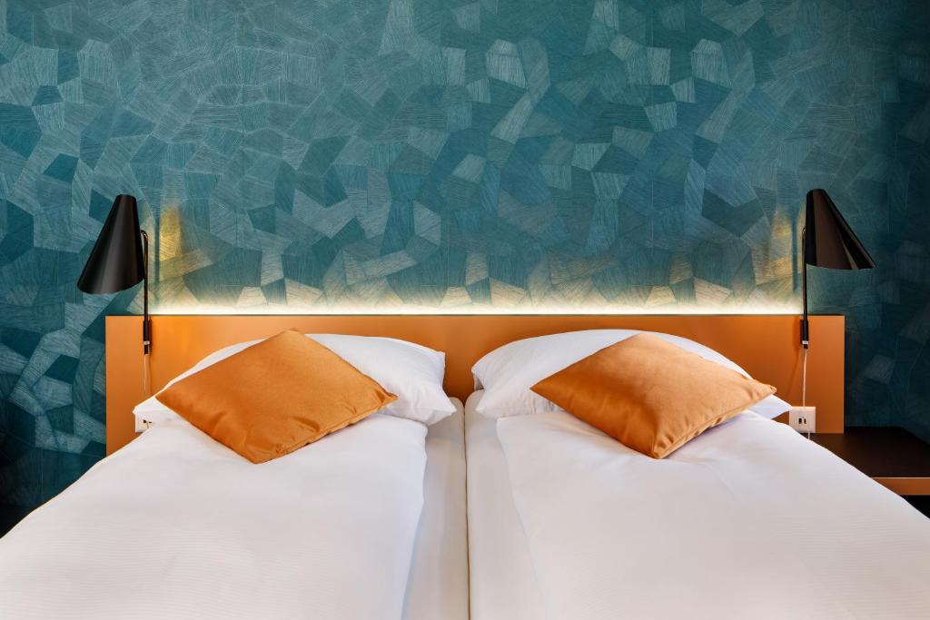 Hotel Münzgasse - Self Check-in房間的床