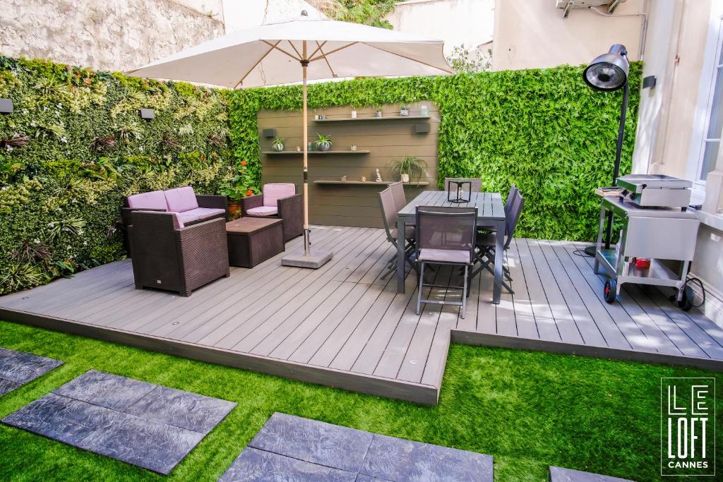 Posedenie v ubytovaní Le loft Cannes
