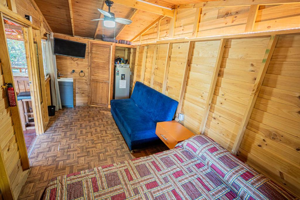 Postel nebo postele na pokoji v ubytování roca azul cabañas sa de cv