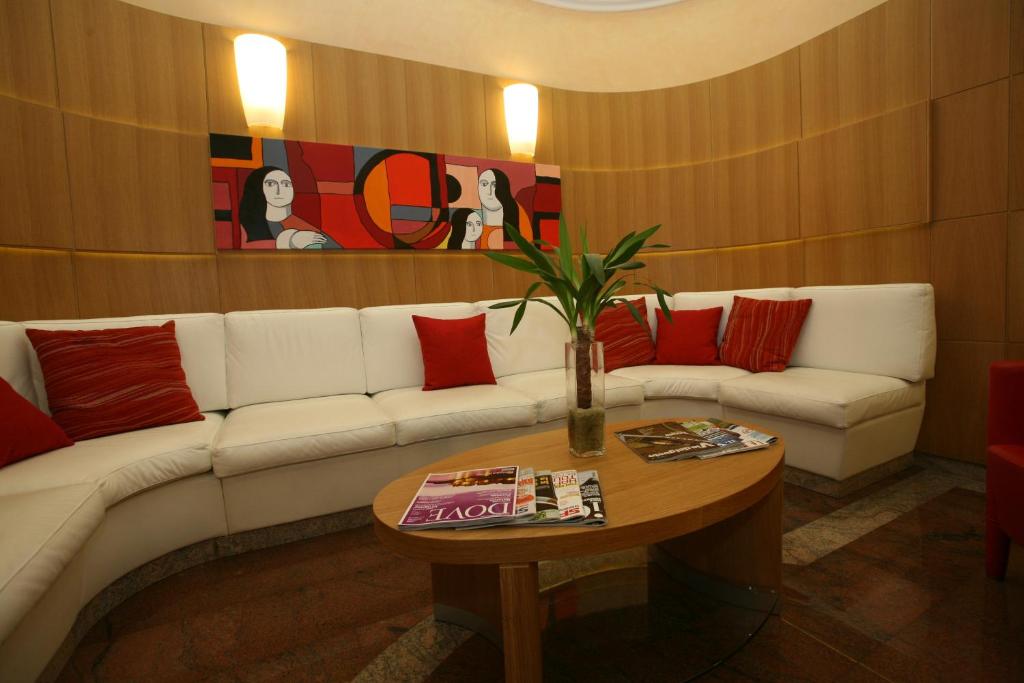 Posezení v ubytování Le Petit Hotel