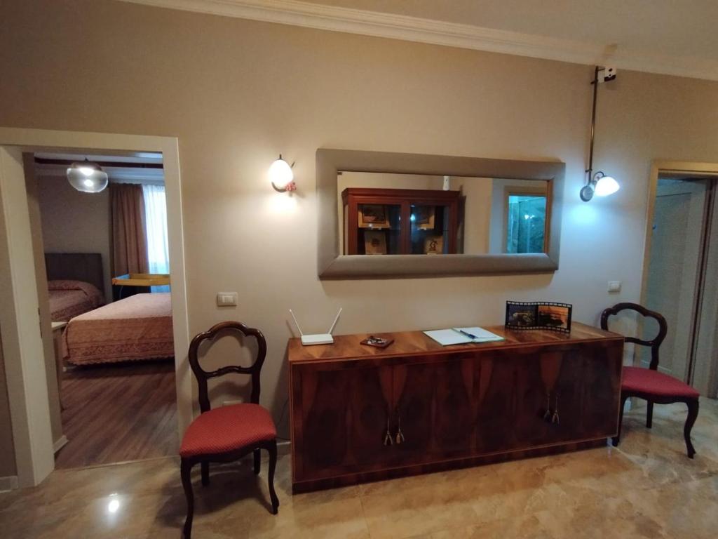 Postel nebo postele na pokoji v ubytování Art Gallery Apartments Tirana 1
