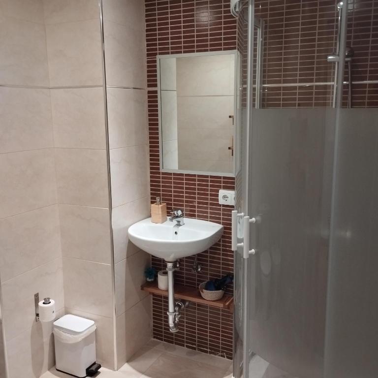 Leon Riverside Flat - 19