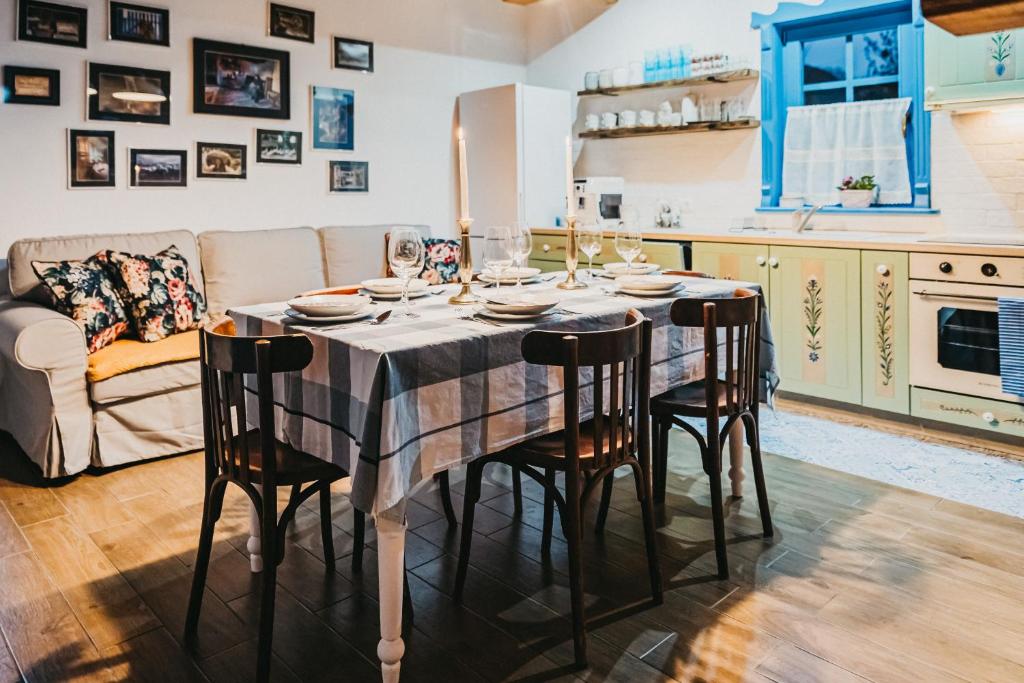 Kuchyň nebo kuchyňský kout v ubytování Emese Guesthause