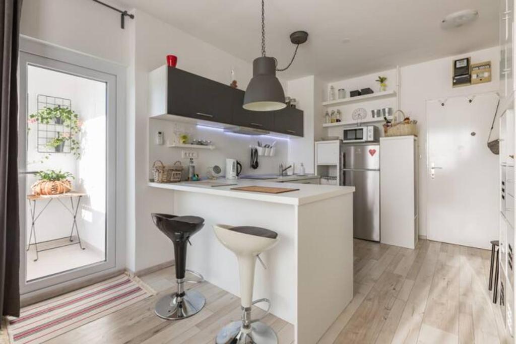 New Studio Apartment Sun with free parking - 12