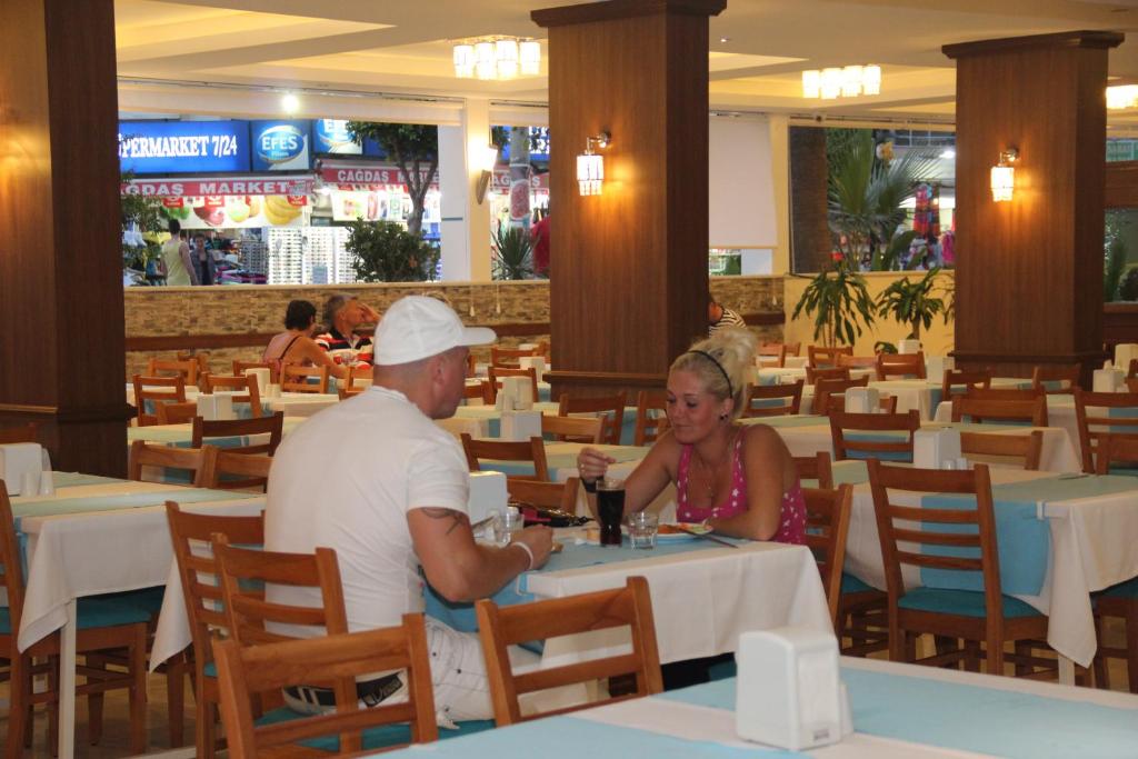 Hosté ubytování Mesut Hotel