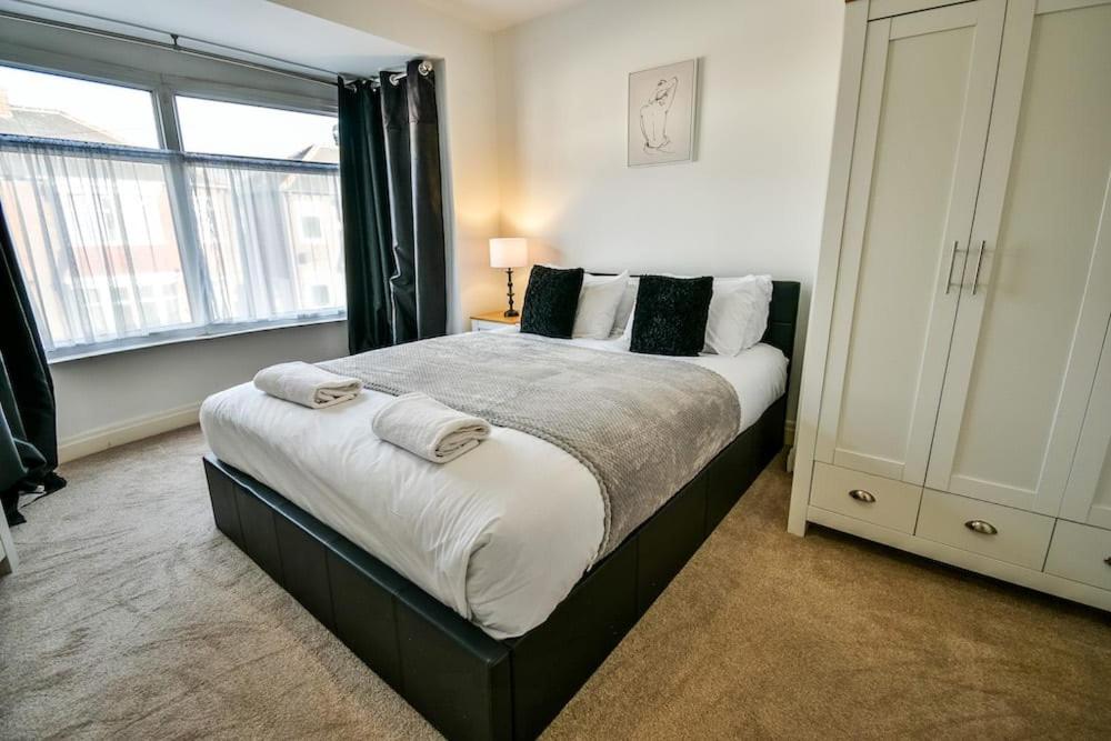 Buckingham House Redcar 4 Bed Workstays UK, Redcar (updated prices 2024)