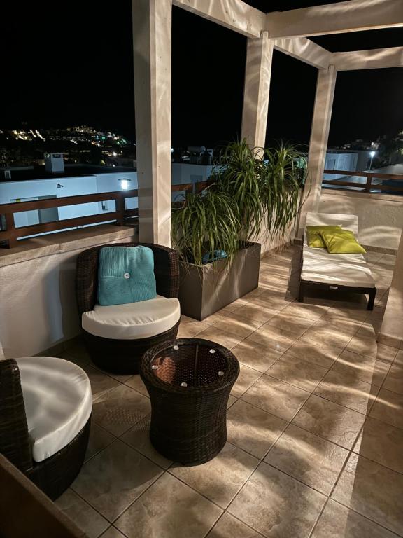 Posezení v ubytování Villa Las Puertas