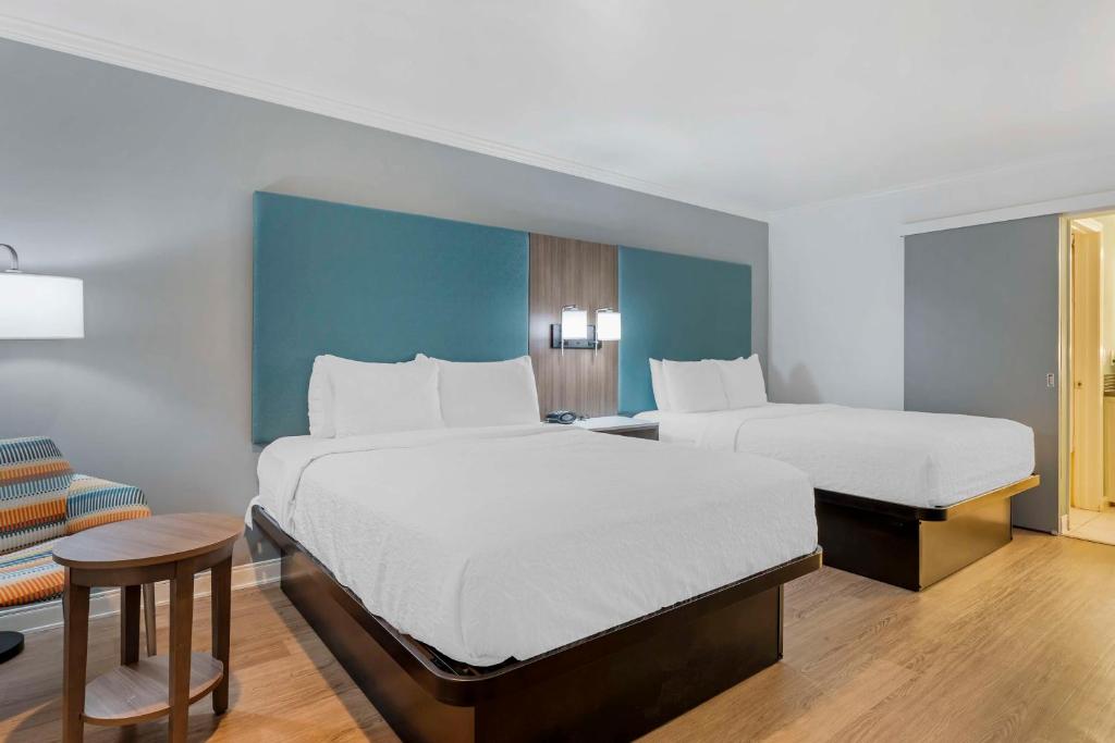 Best Western Plus Riviera photo