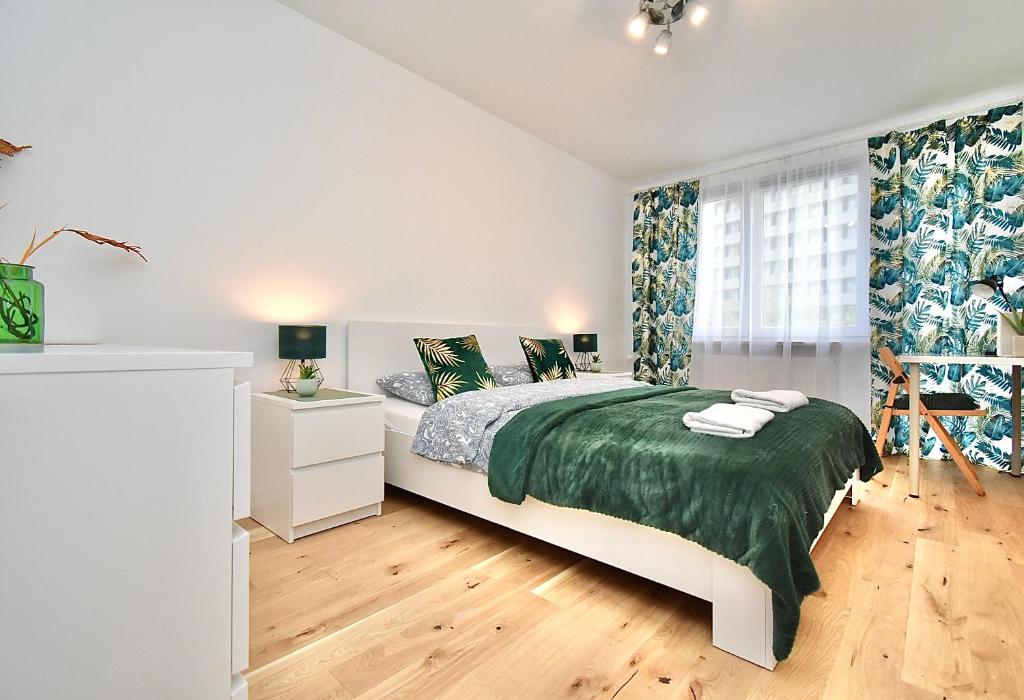 Rental Apartment Obrzeżna, Warsaw (updated prices 2024)