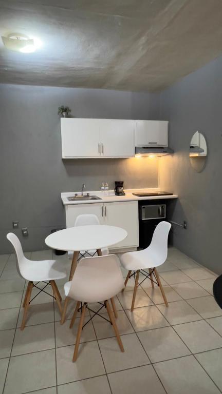 Fotografie z fotogalerie ubytování Preciados Loft Cold AC best WIFI v destinaci Tequila