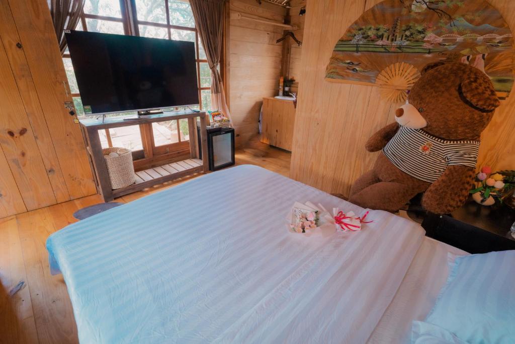 TV a/nebo společenská místnost v ubytování Mơ Garden Retreat DaLat