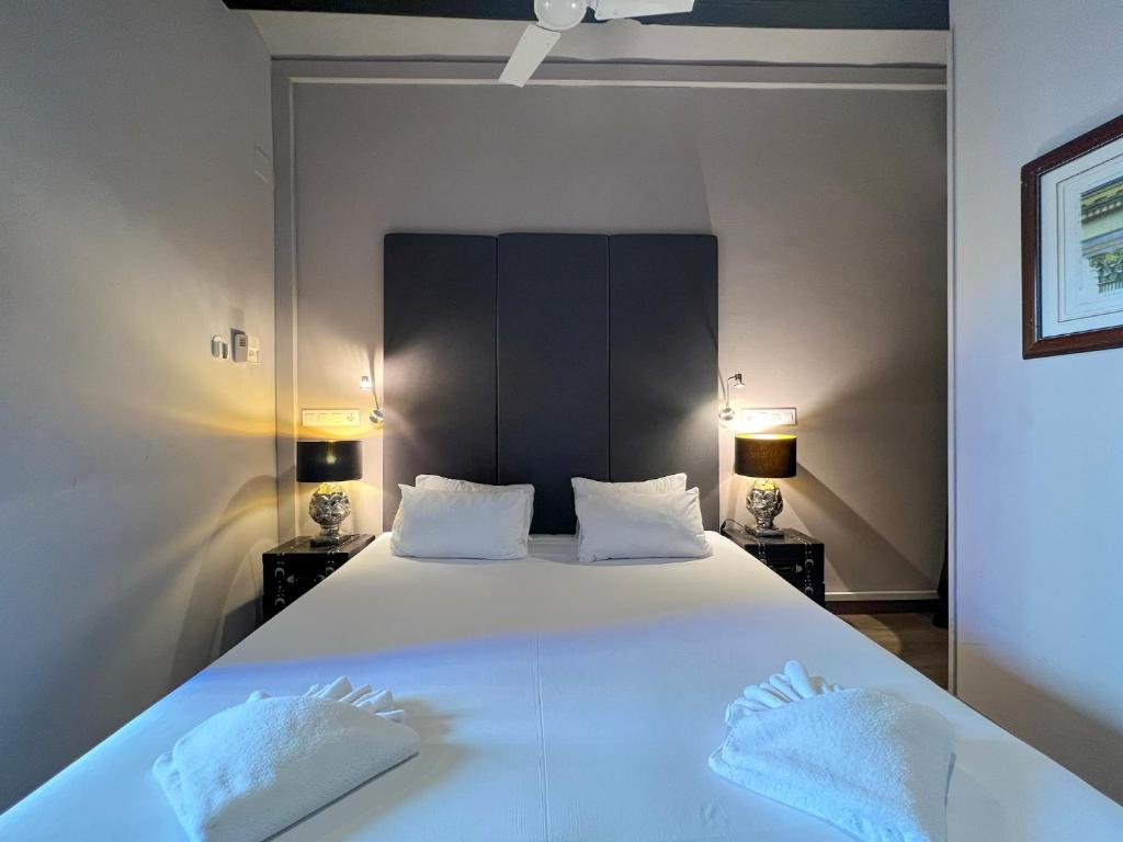 Stay U-nique Apartments Est - One-Bedroom Apartment