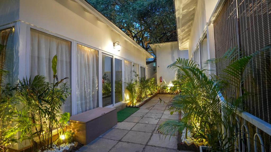 Zahrada ubytování Swimup - Suites with private pool , Vagator
