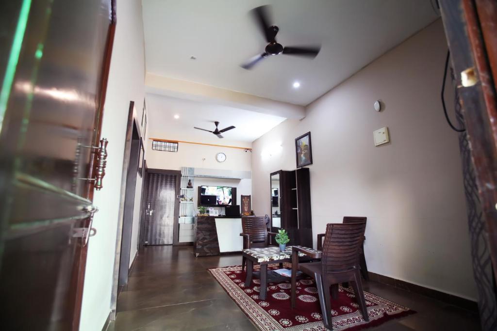 Kuchyň nebo kuchyňský kout v ubytování Signature Inn Orchha